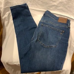 Women’s MADEWELL JEANS, size 32, 9” mid-rise skinny